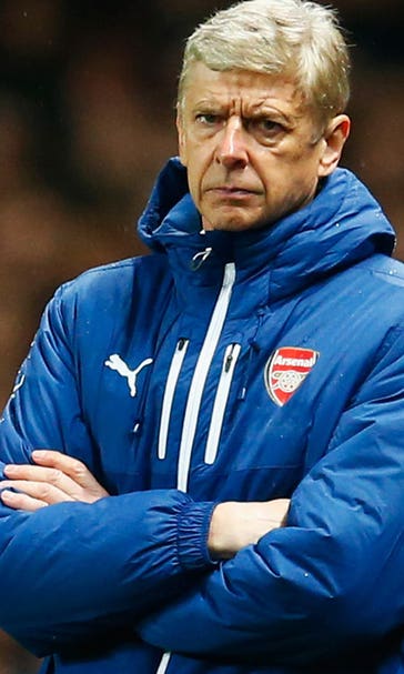 Wenger says he can handle the flak from major Arsenal shareholder Alisher Usmanov